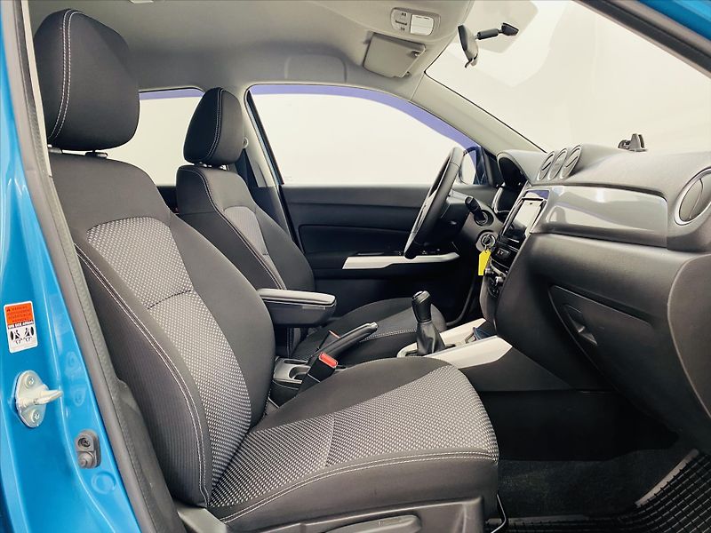 Suzuki Vitara 1,6 VVTi 88kW 1.Majitel - fotka 8 z 24