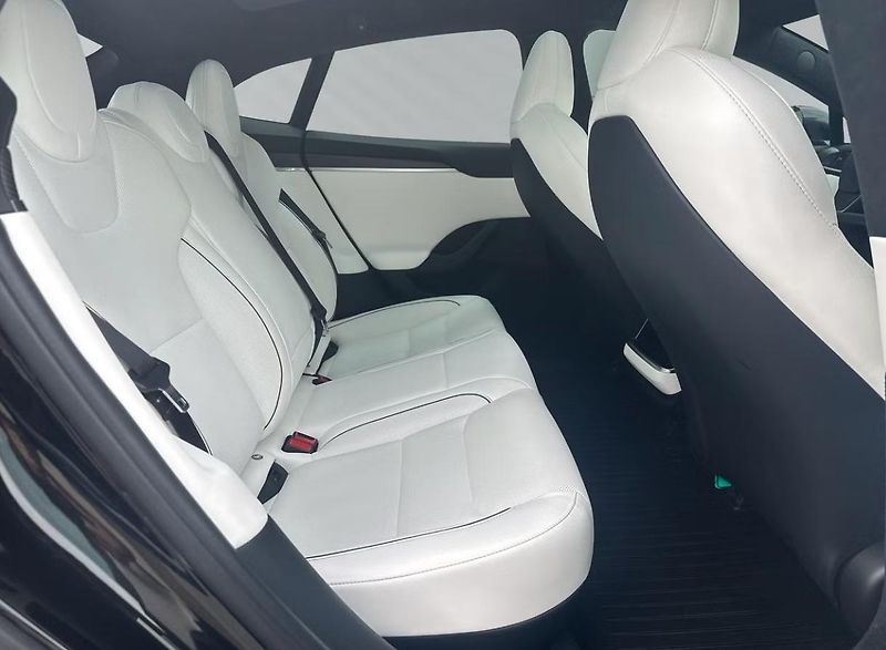 Tesla Model S Plaid AWD FSD Tažné Bílý in.  - fotka 15 z 28