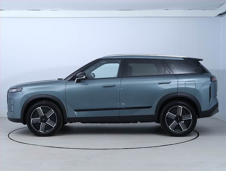 Jaecoo 7 (2026) 1.6 TGDI, Navigace, Výhřevy - fotka 3 z 23