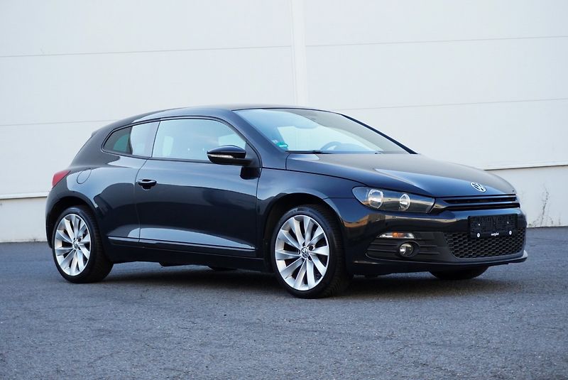 Volkswagen Scirocco 1.4 TSI 90kW - fotka 2 z 28