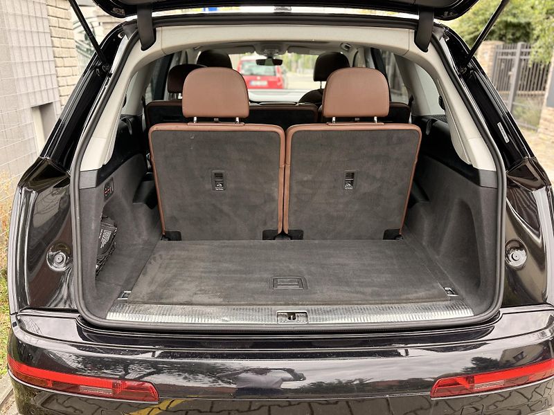 Audi Q7 (2018) 3.0 TFSI - fotka 4 z 17
