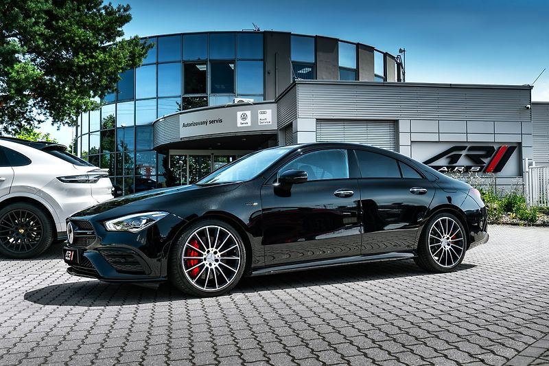 Mercedes-Benz CLA 4M Night Burmester - fotka 23 z 23