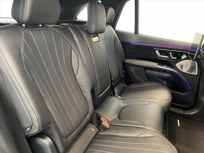 Mercedes-Benz EQS 500 4MATIC 118kWh AMG Line - fotka 7 z 25
