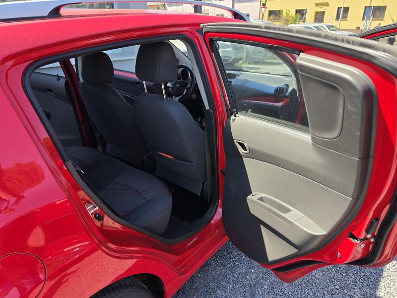 Chevrolet Spark 1.2  - fotka 9 z 16