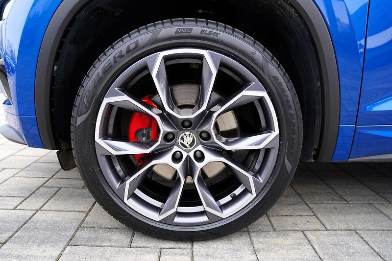Škoda Kodiaq RS 2.0 TDI DSG 4x4/176 Kw - fotka 16 z 49