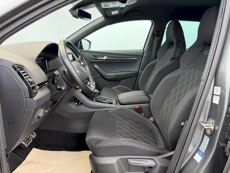 Škoda Karoq (2024) 2.0TSI 140kW DSG 4x4 SportLine - fotka 5 z 35
