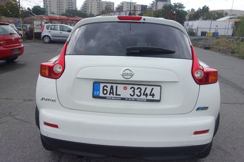 Nissan Juke 1,5DCi NAJ.127000 km !!! - fotka 15 z 34