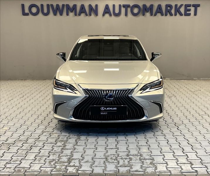 Lexus ES 300h 300H 2,5 HEV LUXURY / ZÁRUKA - fotka 4 z 23