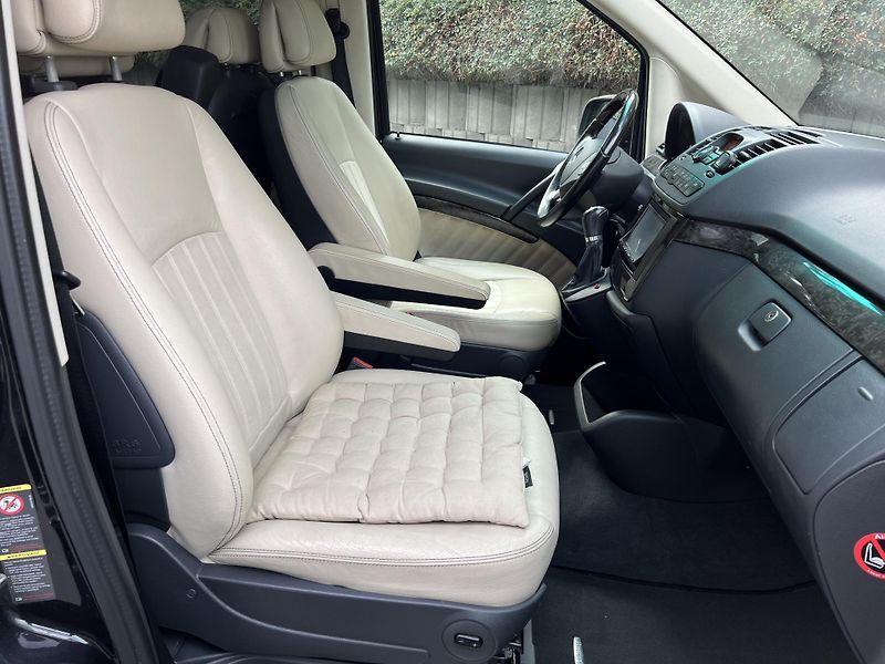Mercedes-Benz Viano 3.5 V6 258HP PANORAMA 2.MAJ - fotka 6 z 28