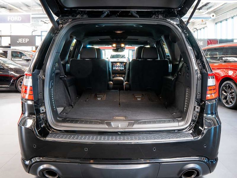Dodge Durango (2023) 5.7 R/T Hemi Orange Tow N Go - fotka 7 z 40