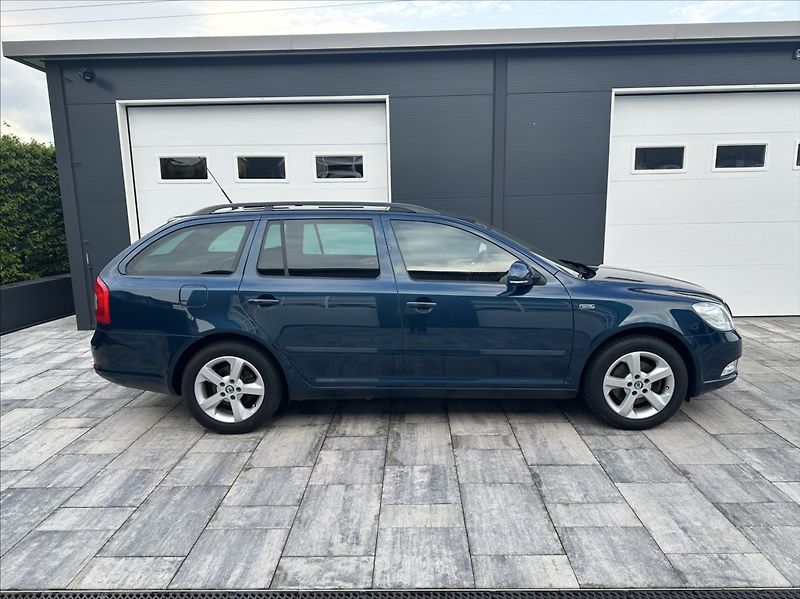 Škoda Octavia 1,8 TSI 152PS  II FL Family - fotka 4 z 44