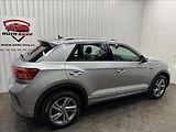 Volkswagen T-Roc R-LINE ACC NEZ-TOP 2XALU DPH - náhled 9