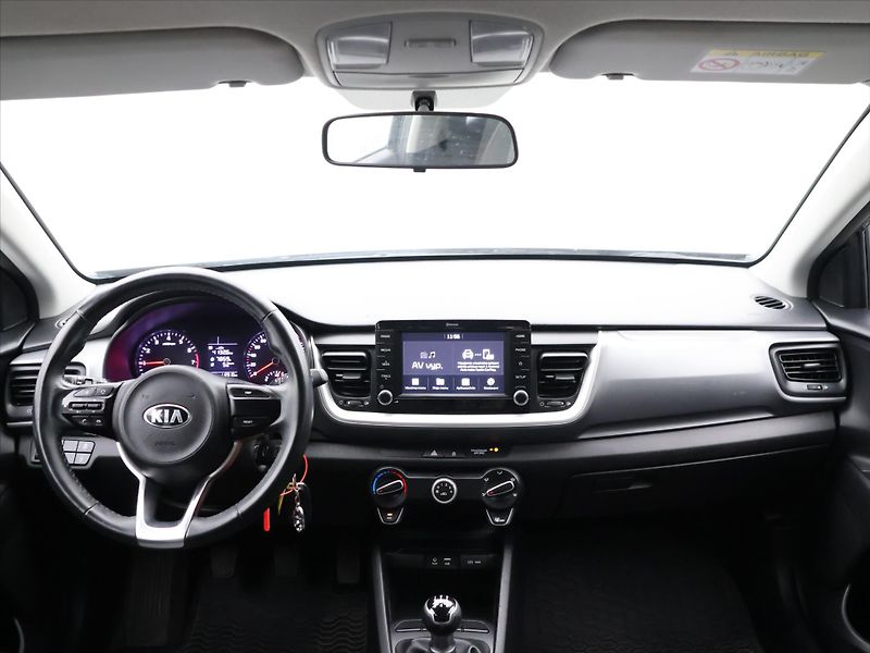 Kia Stonic 1,3 CVVT 61kW CZ Comfort - fotka 25 z 33
