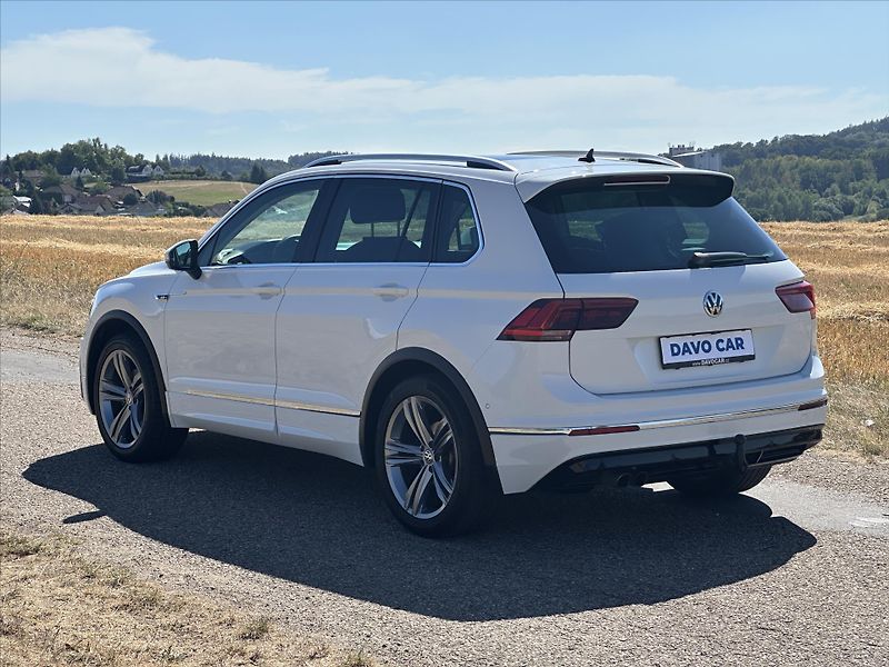 Volkswagen Tiguan 1,4 TSI DSG R-line matrix virt - fotka 5 z 30