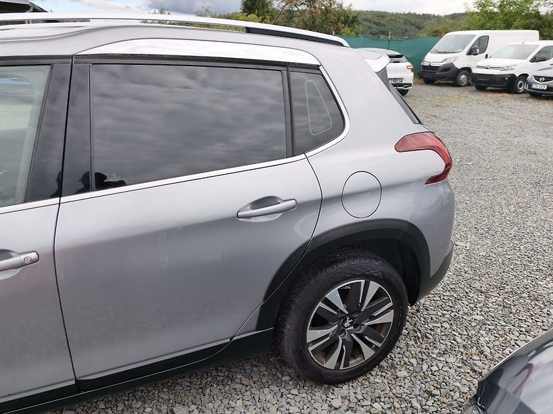 Peugeot 2008 (2016) - fotka 32 z 33