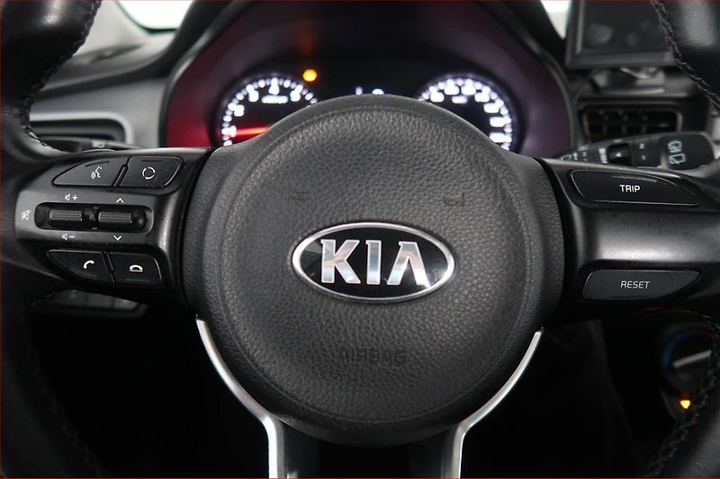 Kia Stonic (2018) 1.25 CVVT, Serv.kniha - fotka 16 z 16