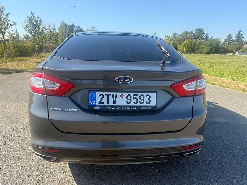 Ford Mondeo 2,0 Tdci Liftback Automat - fotka 4 z 17