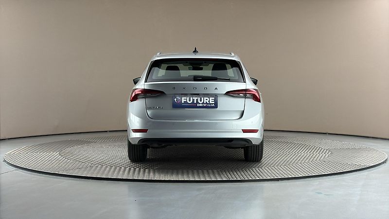Škoda Octavia 2.0 TDI DSG Style Combi - fotka 5 z 25