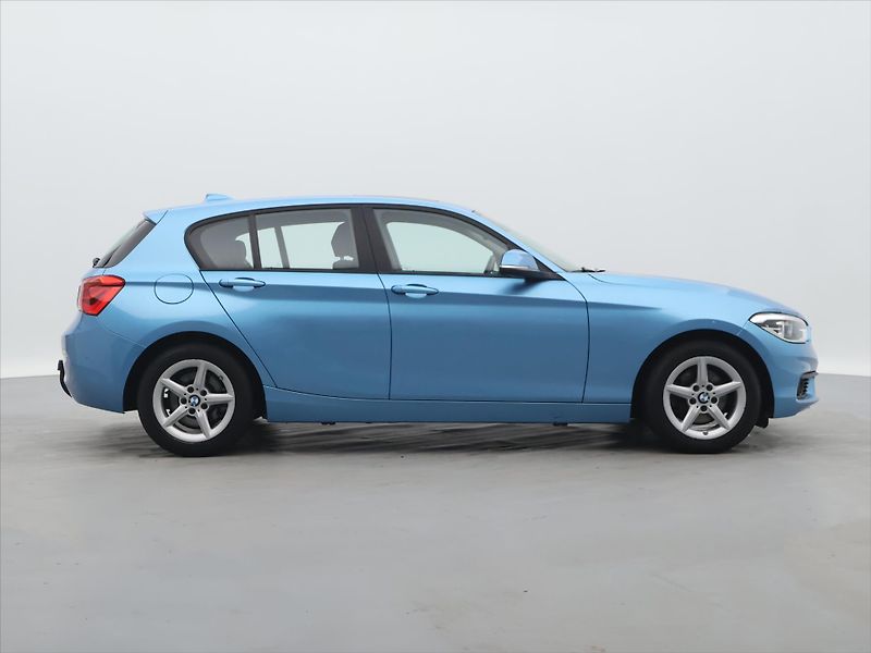 BMW Řada 1 2,0 Ti 135 kW Automat Xenon - fotka 8 z 32