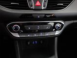 Hyundai i30 (2018) 1.6 CRDi, Serv.kniha, Tempomat - náhled 10