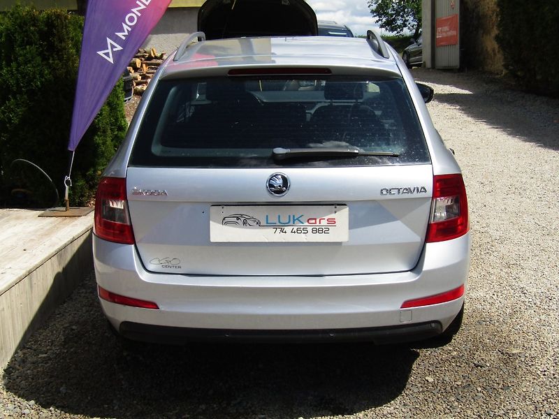 Škoda Octavia (2014) 1.6 TDI 77kW  1.MAJITEL - fotka 12 z 35