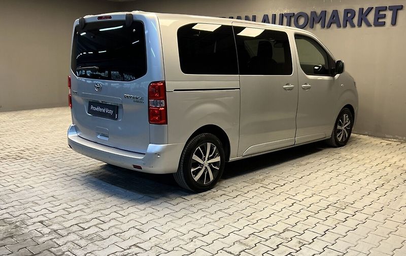 Toyota ProAce Verso 2,0D Family - fotka 2 z 18