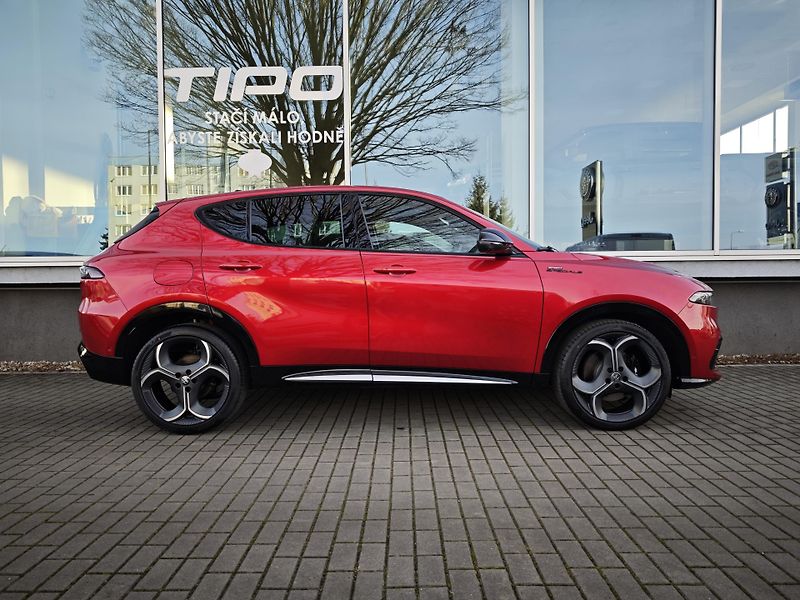 Alfa Romeo Tonale (2026) 1,5 Sport Speciale 1,5T 175 PS - fotka 5 z 41
