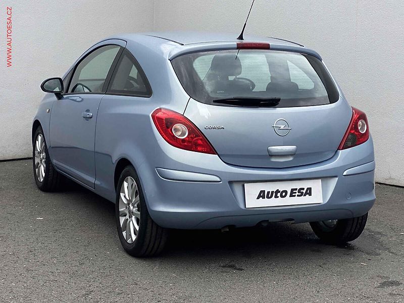 Opel Corsa (2010) 1.2i, STK6/28 - fotka 6 z 14