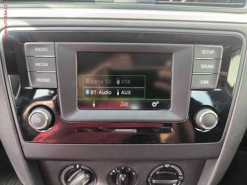 Škoda Rapid (2015) 1.4TDi, ČR, AC - fotka 12 z 17