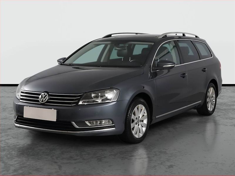 Volkswagen Passat (2013) Comfortline 1.6 TDI, Navi - fotka 2 z 24