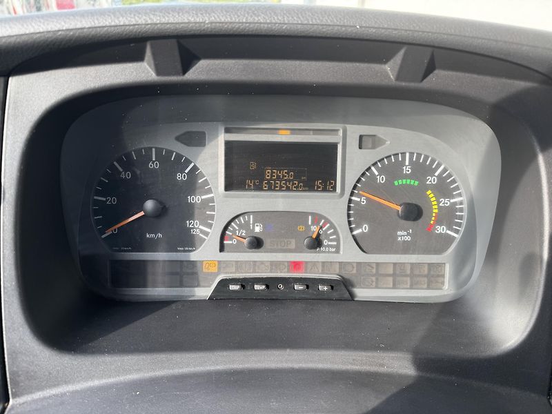 Mercedes-Benz Atego (2007) Mercedes-Benz-Atego-Skříň-Čelo - fotka 21 z 23