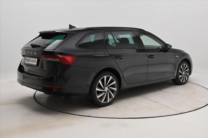 Škoda Octavia 2,0 TDI 110kW LED Matrix Navi - fotka 5 z 26