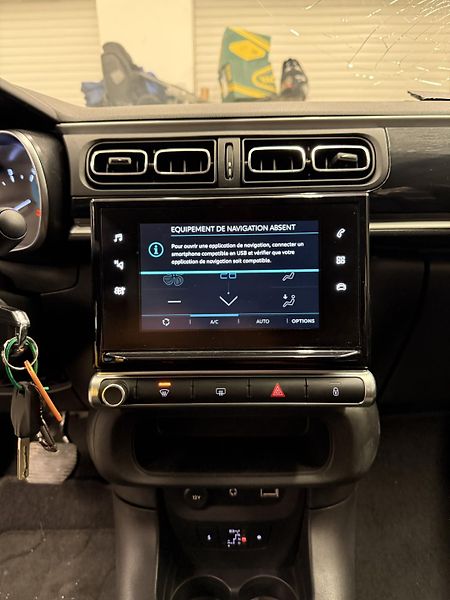 Citroën C3 1.2 PureTech 81 kW - fotka 12 z 17