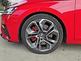 Škoda Octavia 2.0 TSI 180kW DSG RS ČR DPH - náhled 27