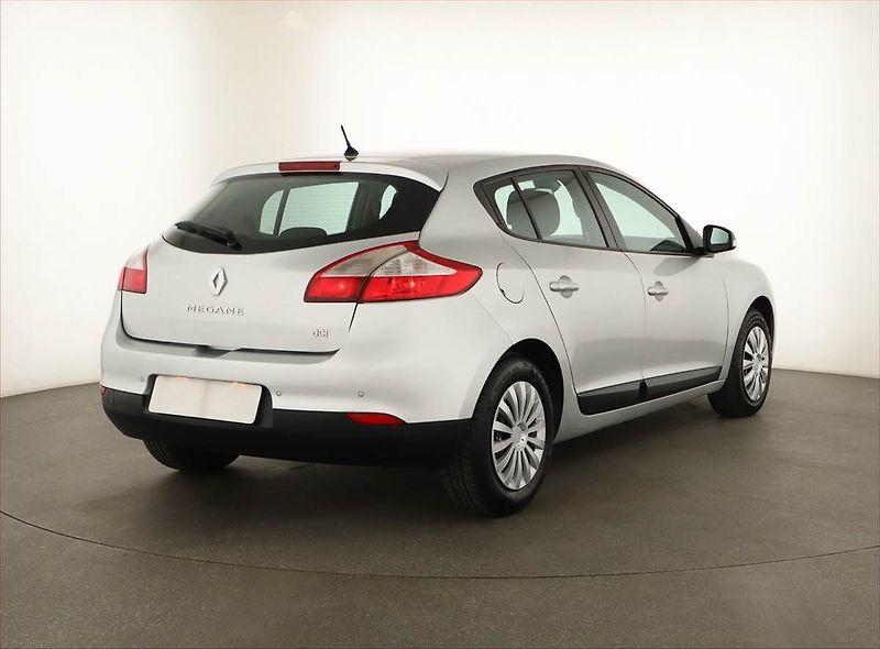 Renault Mégane (2011) 1.5 dCi, jezdí dobře - fotka 5 z 15