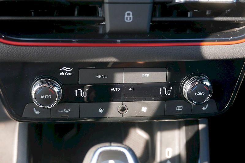 Škoda Kamiq (2025) 1.0 TSI 85 kW 7°DSG Monte Carl - fotka 14 z 29