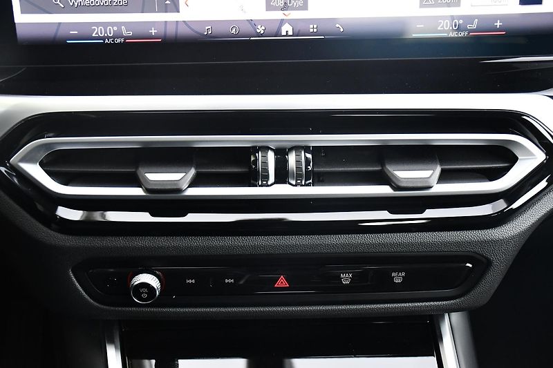 BMW i4 eDrive40 97,4%SoH. - fotka 26 z 39