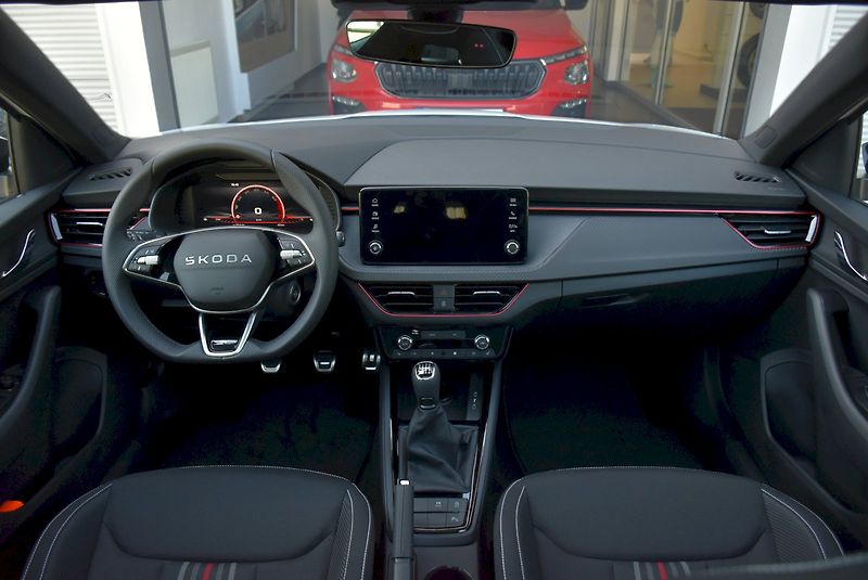 Škoda Scala (2026) Monte Carlo 1,0 TSI 85 kW 6° m - fotka 5 z 40