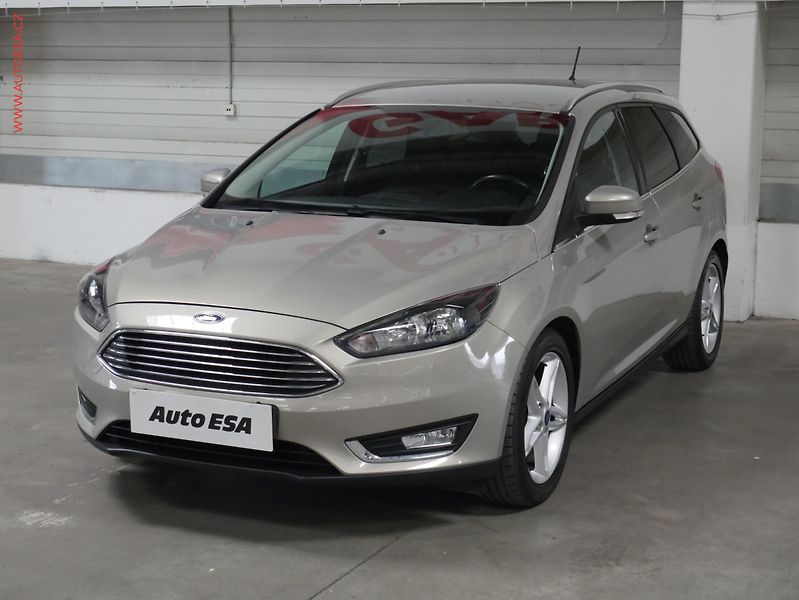 Ford Focus (2017) 1.5EB, ČR, navi, autoAC - fotka 3 z 22