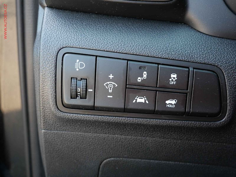 Hyundai Tucson (2019) 1.6 T-GDi, Premium, LED, TZ - fotka 18 z 29