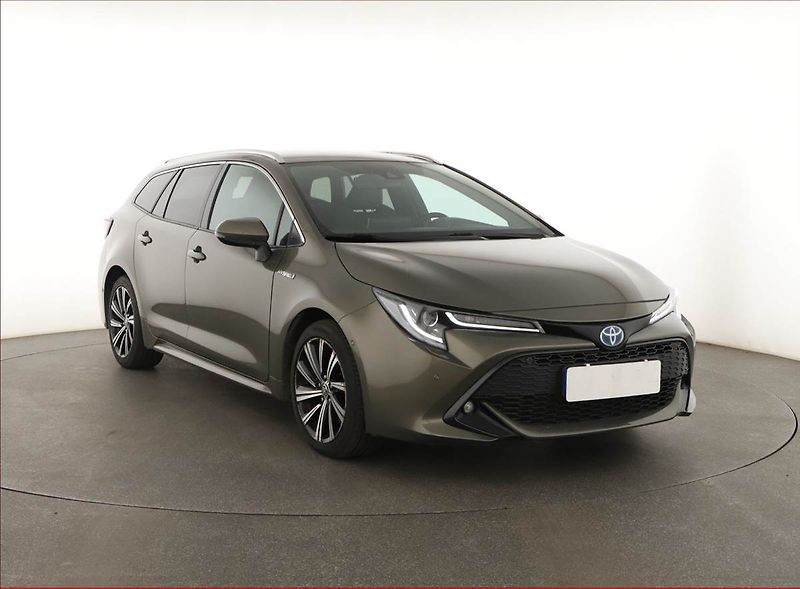 Toyota Corolla (2021) Style 2.0 Hybrid - fotografie inzerátu