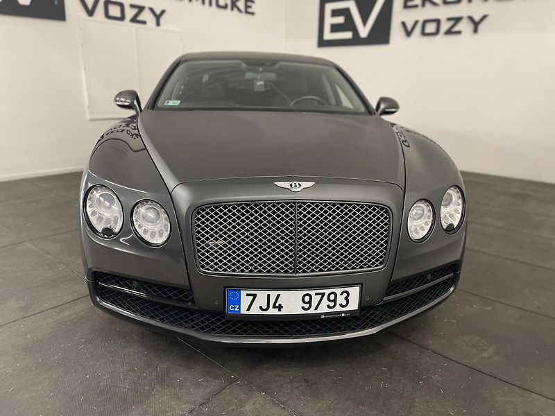 Bentley Flying Spur (2016) 6.0 625 PS  W12 - fotka 14 z 81