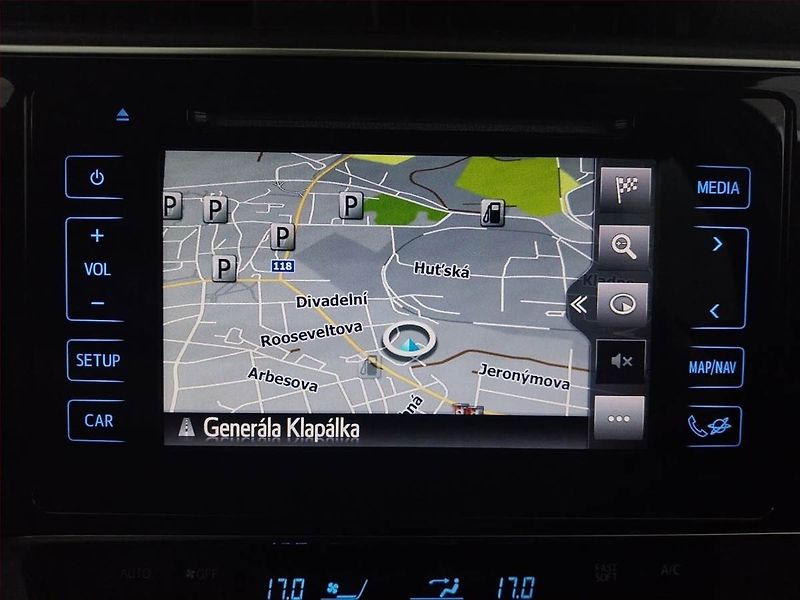 Toyota Corolla (2017) Style 1.6 Valvematic, Automat - fotka 18 z 19