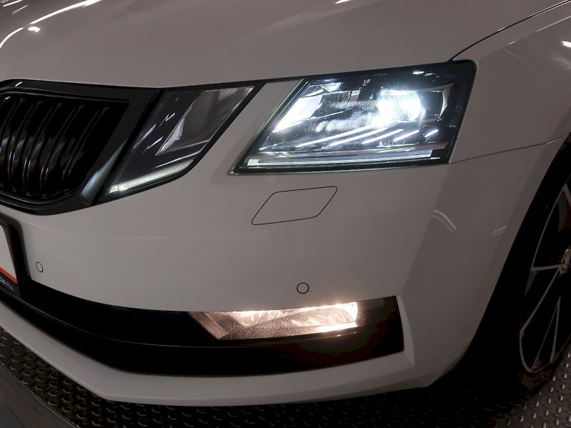 Škoda Octavia (2019) STYLE 2.0TDI 110KW DSG - fotka 10 z 36