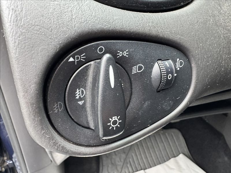 Ford Focus 1,6 i 16V 74kW 1.maj. původ ČR - fotka 23 z 45