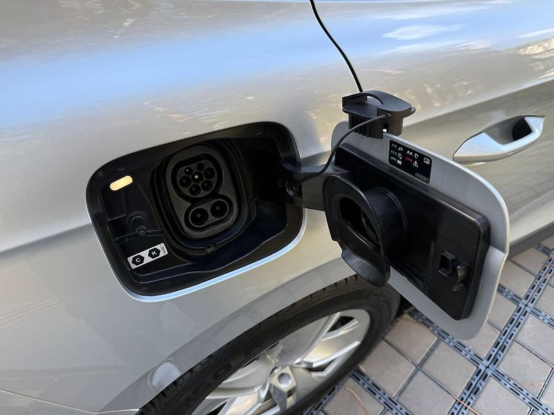 Škoda Enyaq 82 kWh / LOFT / Matrix LED/ Te - fotka 10 z 43