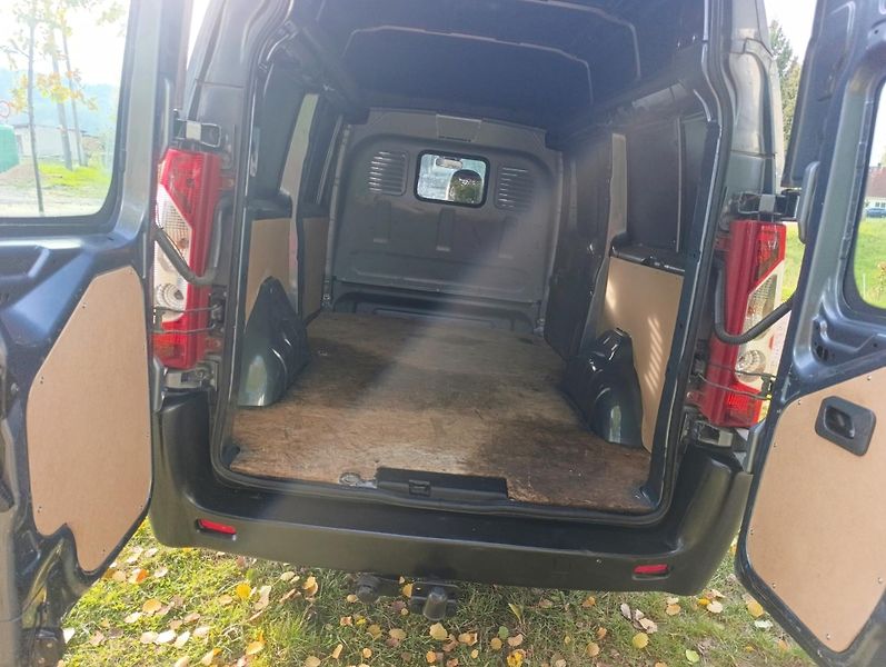 Peugeot Expert (2013) 2.0 HDi long L2H2 tažné - fotka 16 z 17