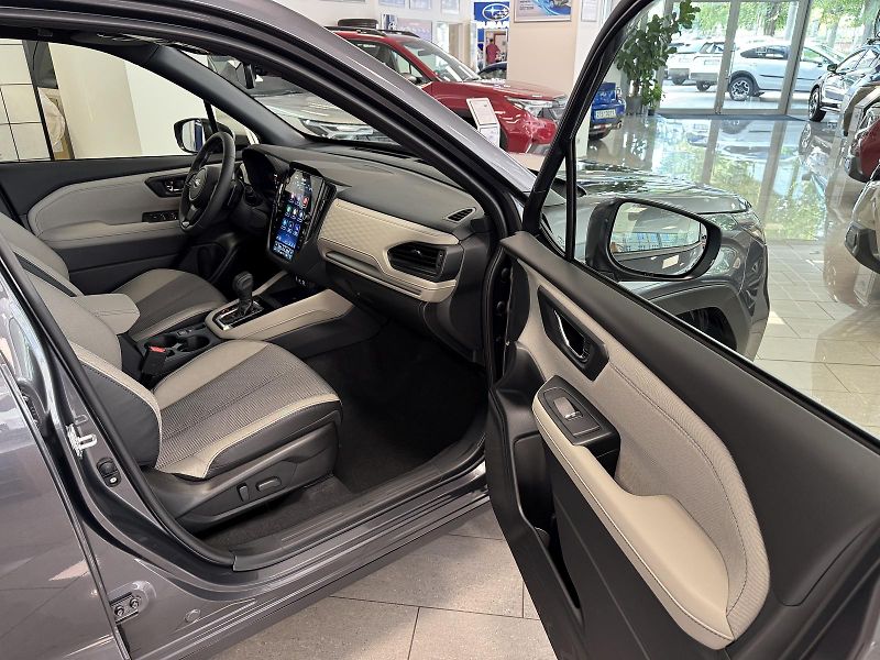 Subaru Forester (2025) Comfort Navi Lineartronic - fotka 10 z 23