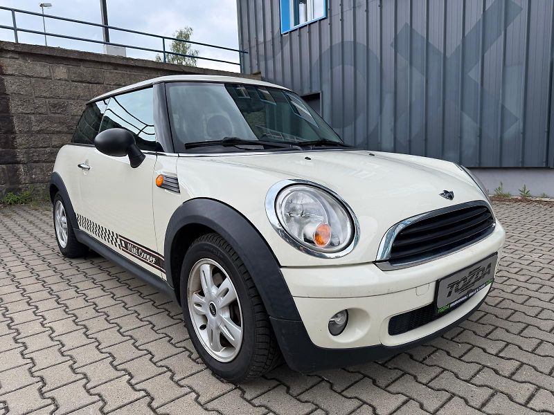 Mini One 1,6i  - fotka 6 z 19