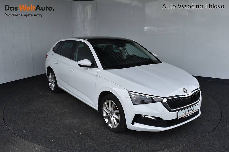 Škoda Scala (2020) 1.5TSI 110kW DSG, LED - fotka 8 z 24